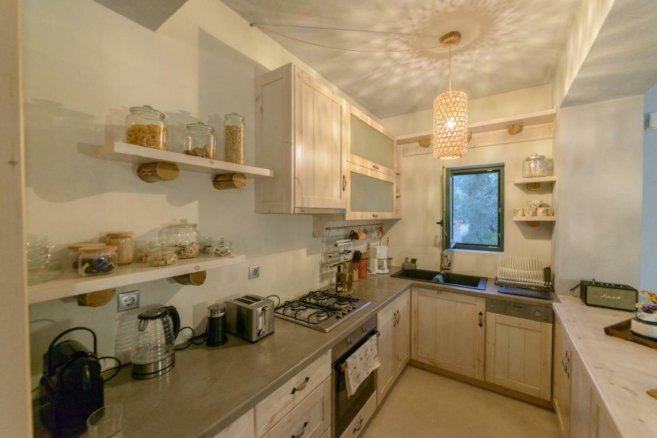 Beach Front Villa Melani Mytilíni 外观 照片